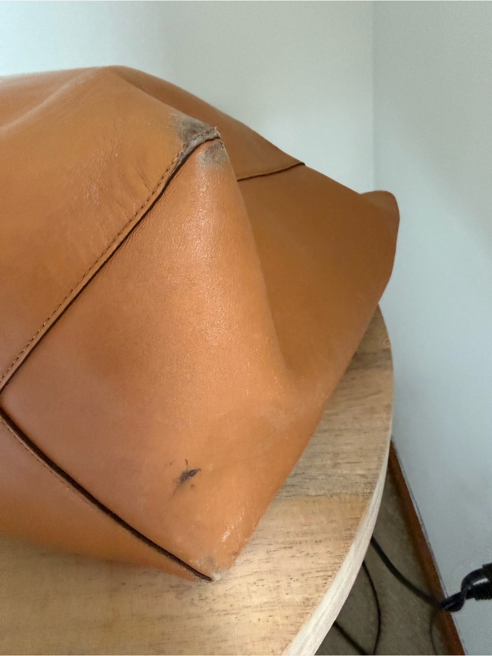 Vince Leather Tote - Snap Closure Smooth Carryall - Picture 9 of 14